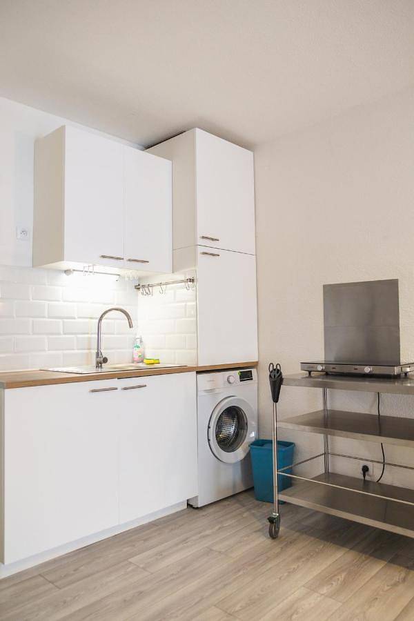 Gîte pour 2 personnes, avec jardin et terrasse dans Office De Tourisme De Gruissan - 3