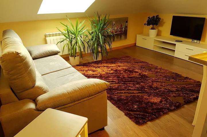Appartement entier, Luxury penthouse in the centre of Lerma in Lerma, Province de Burgos