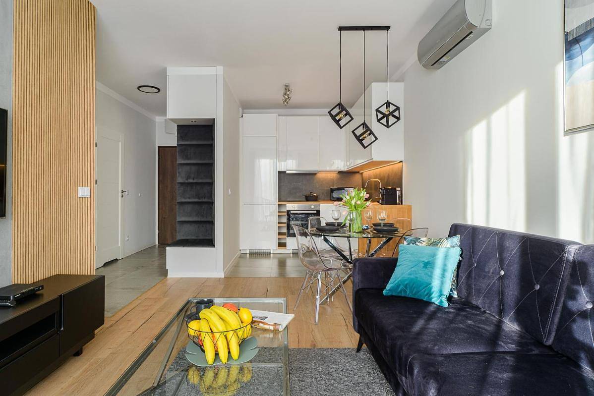 Entire apartment, Holiday apartment for 4 people with balcony in Mokotów, Warsaw