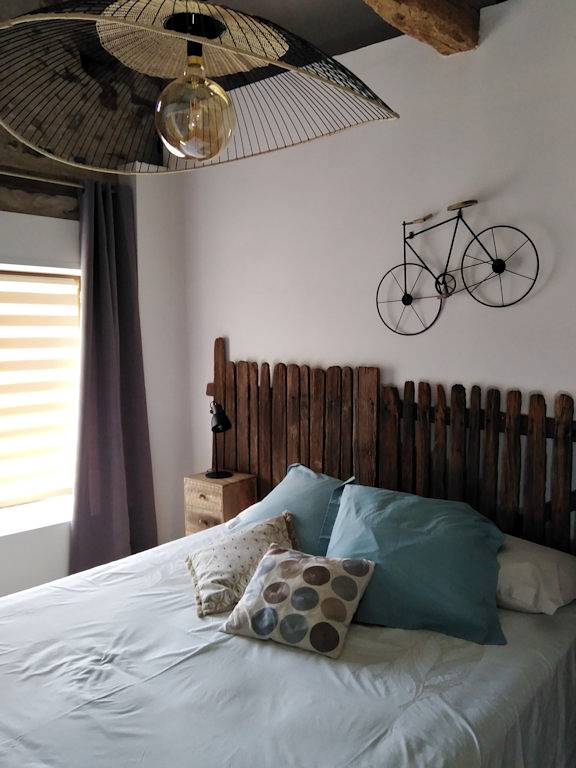 Chambre d’hôte pour 2 personnes, avec jardin à La Salvetat-Peyralès