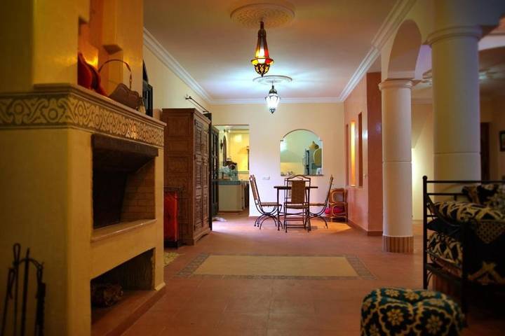 Location de vacances pour 8 personnes, avec piscine ainsi que vue et balcon à Ouarzazate - 3