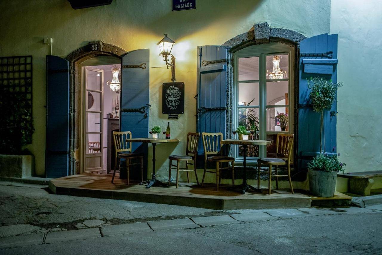 Rue Galilee in Marseillan, Côte méditerranéenne (France)