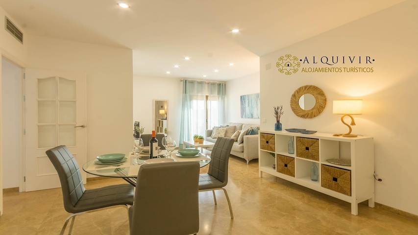 Entire holiday apartment, Osario Suite Cordoba Center - 2 Bedroom in Distrito Centro (Córdoba), Cordoba