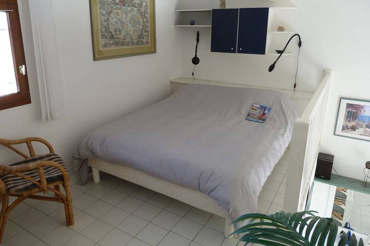 Gîte pour 4 personnes, avec piscine et terrasse dans Plage Mateille - 3