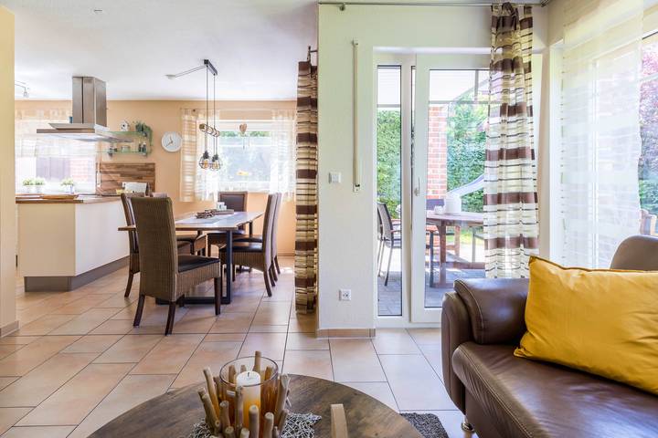 Ferienhaus für 7 Personen, mit Terrasse und Garten in Boltenhagen - 4