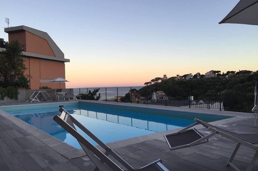 Apartamento entero, De tres habitaciones-2camere-1bagno in Celle Ligure, Riviera di Ponente