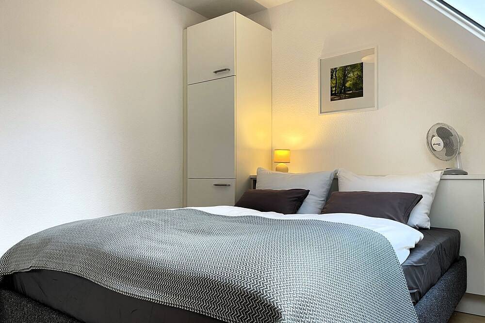 Ganze Wohnung, Hof Hanau - Ferienwohnung 1 in Hoyerswerda, Lausitzer Seenland