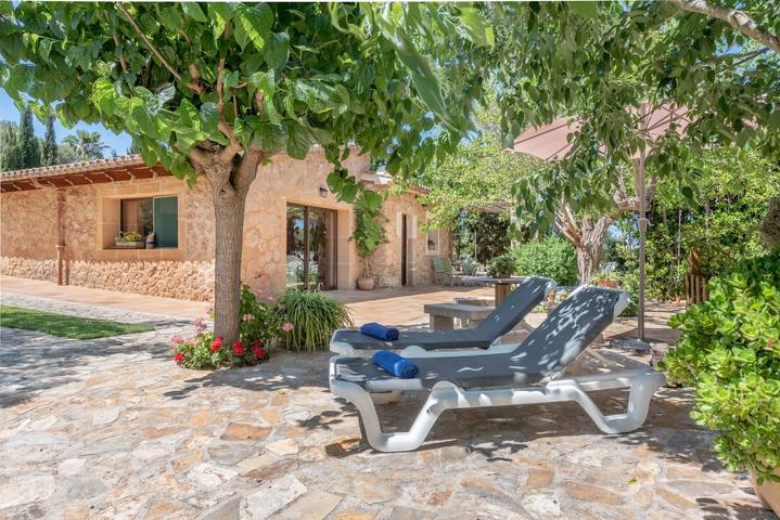 Charmante Finca mit Garten, Terrasse und WLAN; Parkplatz vorhanden in Capdepera, Mallorca Osten