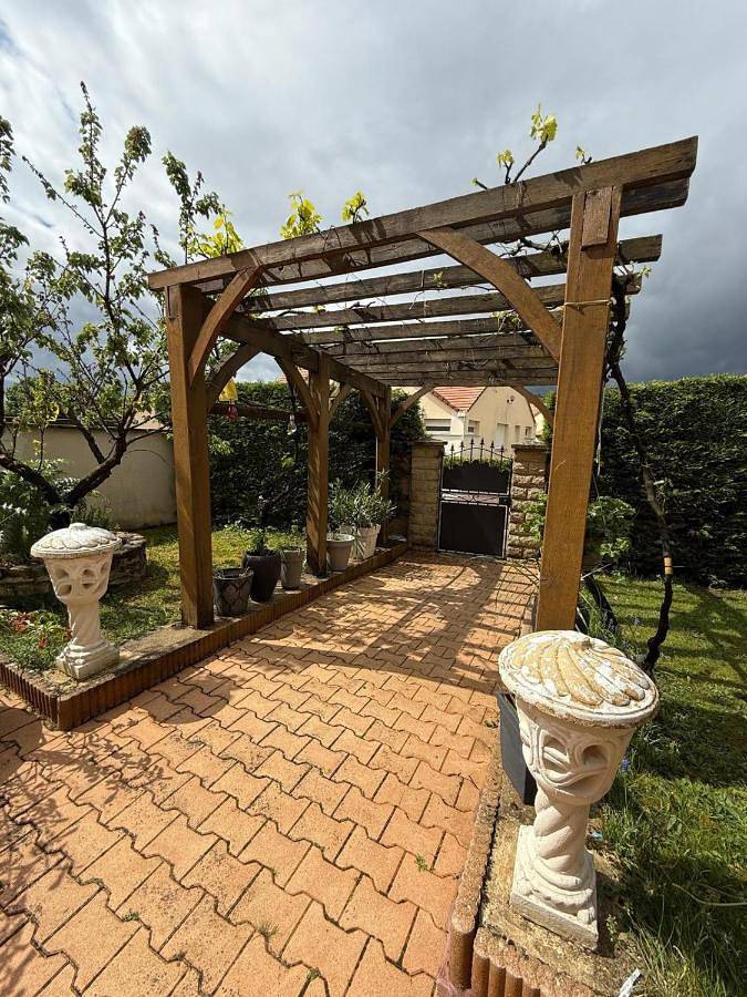 Gîte pour 2 personnes, avec vue et jardin, animaux acceptés à Beaune - 2