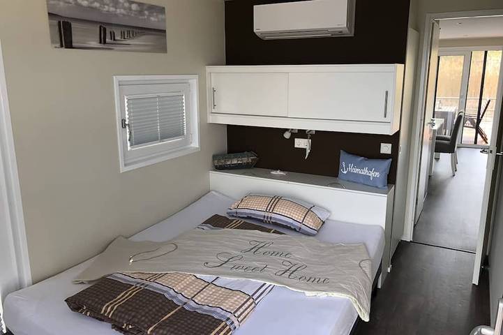 Ferienhaus für 6 Personen, mit Terrasse und Whirlpool in Bitterfeld-Wolfen - 2