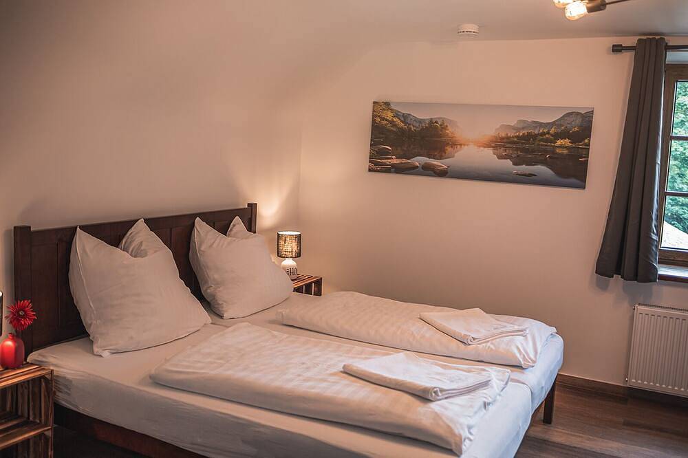 Very large vacation home in alpine style with sauna and hot tub for good relaxation in Kronenburg, Dahlem