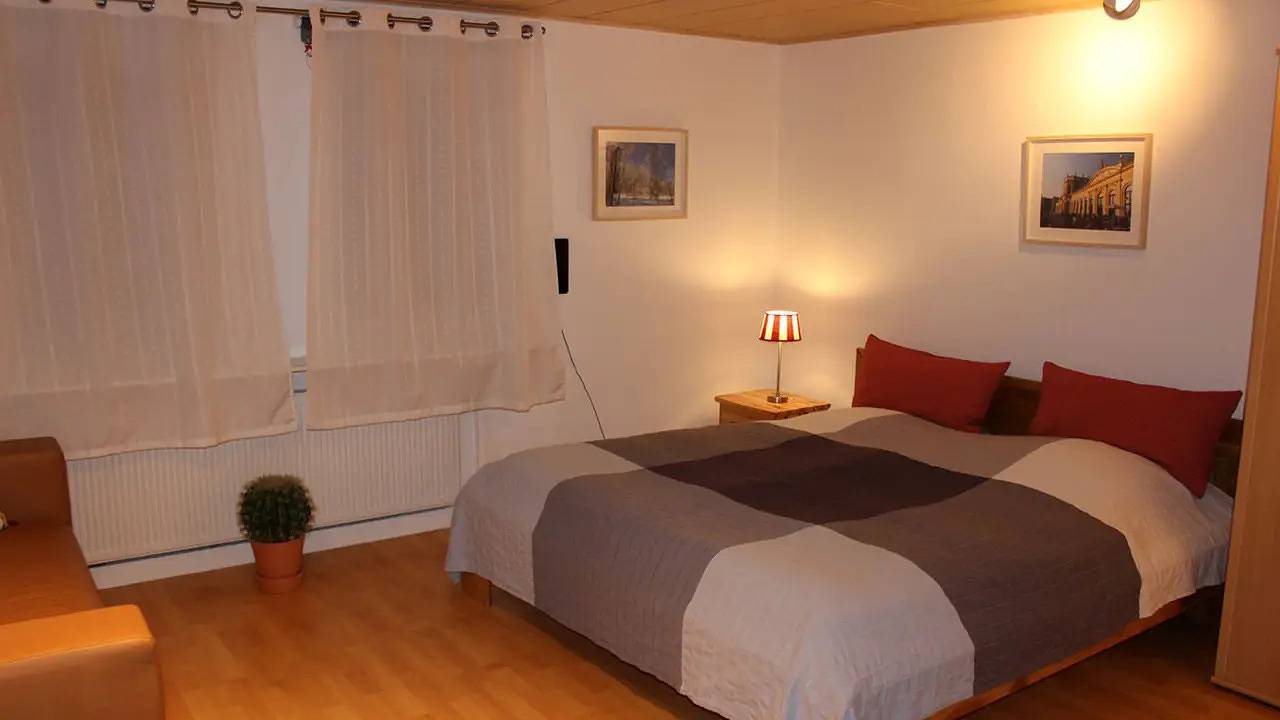 Apartamento vacacional entero, Ferienwohnung für 2 Personen (34 m²) in Kassel in Harleshausen, Kassel