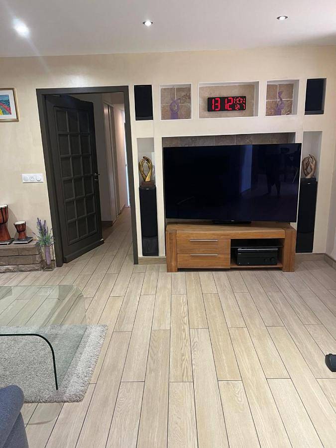 Appartement entier, Chez Kay in Vétraz-Monthoux, Région de Saint-Julien-en-Genevois