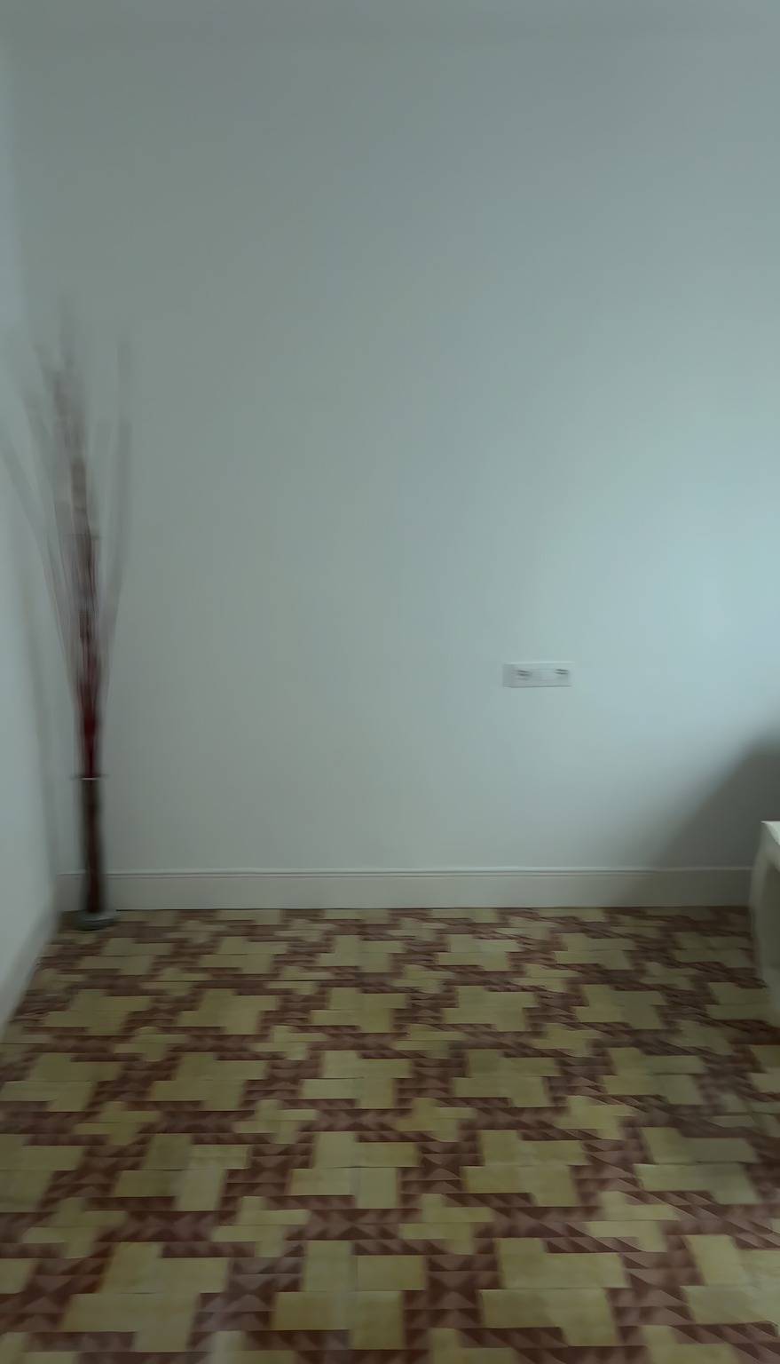 Ganze Wohnung, Ferienhaus 'La Divina' mit Balkon, Wlan und Klimaanlage in Figueres, Oberampurien