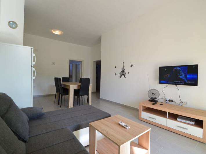 Ferienwohnung für 4 Personen, mit Terrasse in Zadar - 2