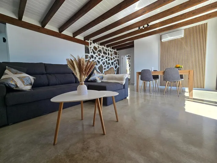 Villa pour 4 personnes, avec vue ainsi que piscine et jardin - 1