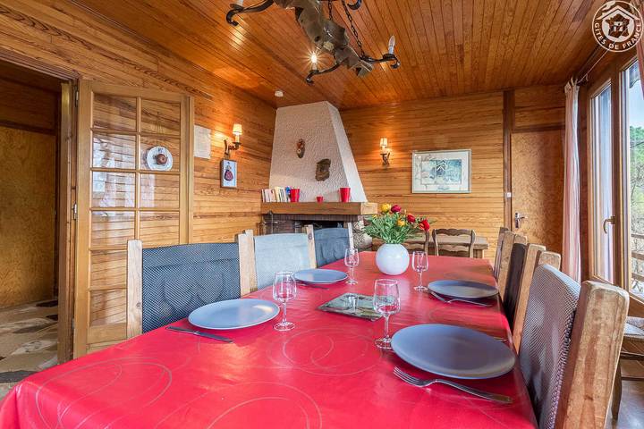 Gîte pour 6 personnes, avec terrasse à Brison-Saint-Innocent - 2