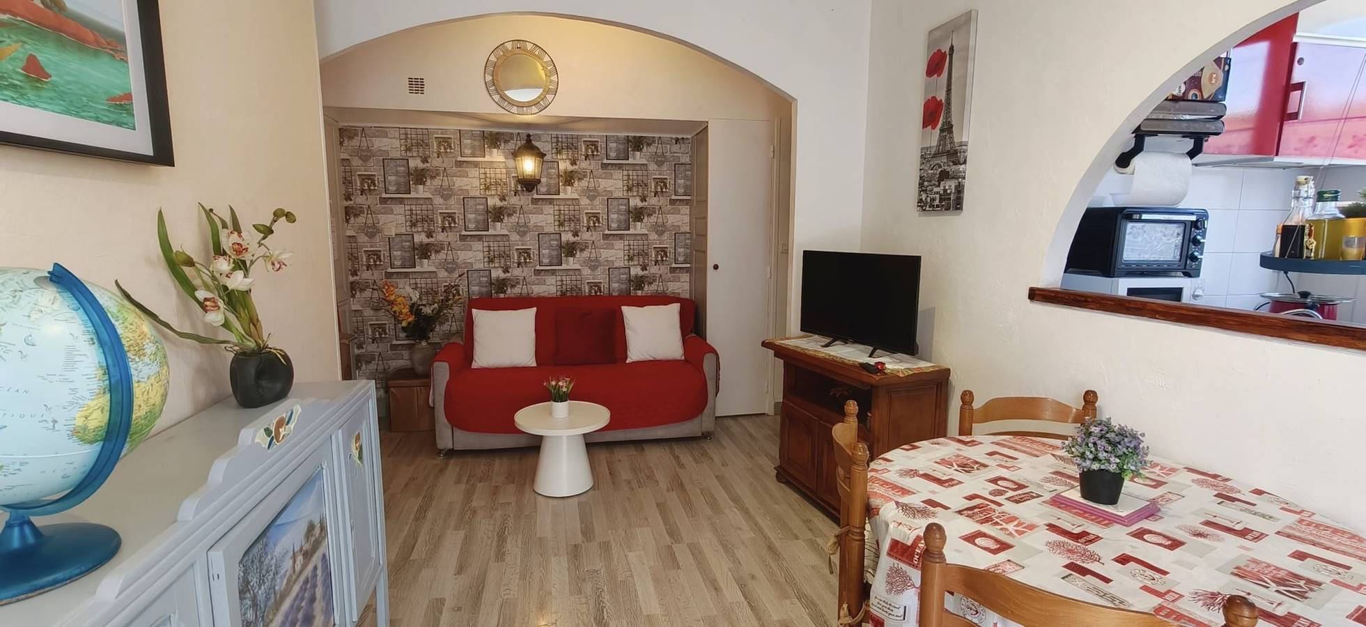 Appartement entier, Cocon très calme proche du centre historique in Fréjus, Côte méditerranéenne (France)