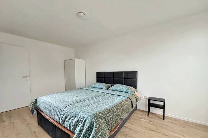 Location de vacances pour 6 personnes dans Aéroport de Charleroi Bruxelles Sud Gosselies - 3