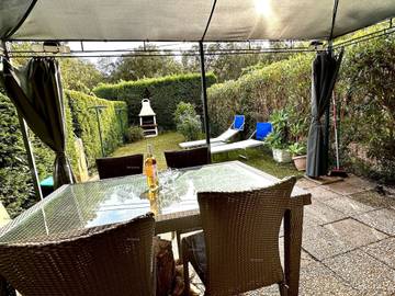 Location de vacances pour 6 personnes dans Plage de Pinarello