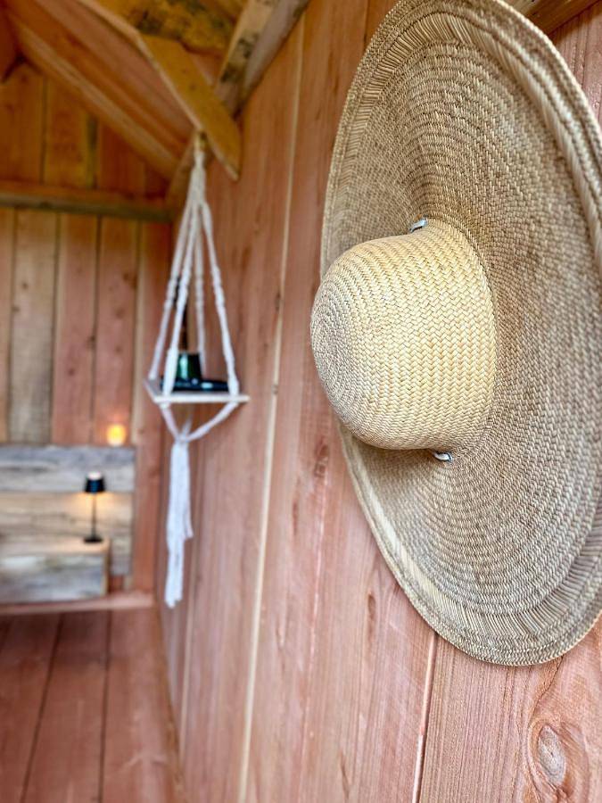 Tente pour 3 personnes, avec jardin ainsi que vue et terrasse, animaux acceptés dans le Calvados - 4