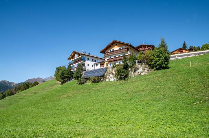Studio für 2 Personen, mit Balkon und Garten sowie Sauna in Meransen