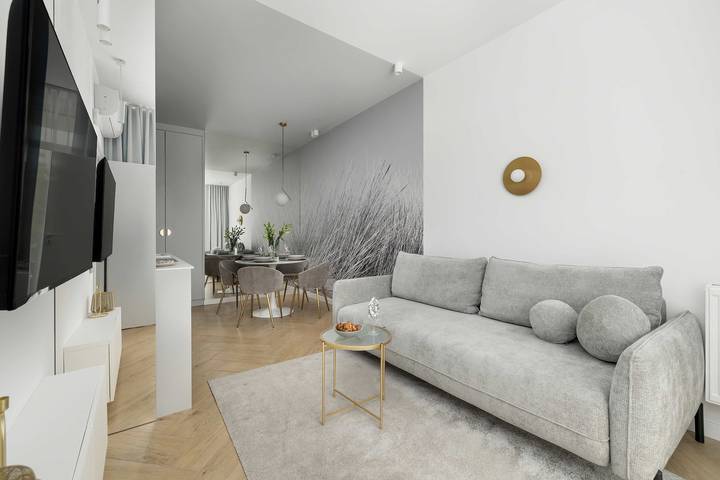 Apartament wakacyjny dla 4 osób, z Ogród i Basen w Sianożęty