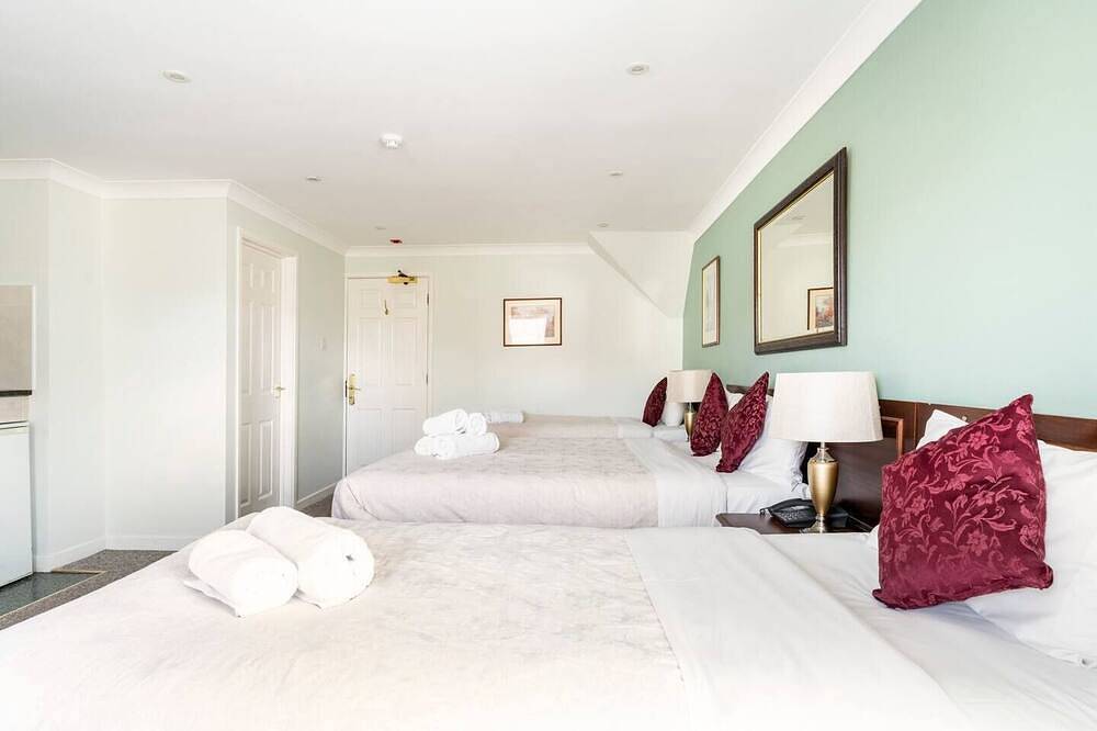 \t\nfamily room close to Summertown in Oxford, Oxfordshire