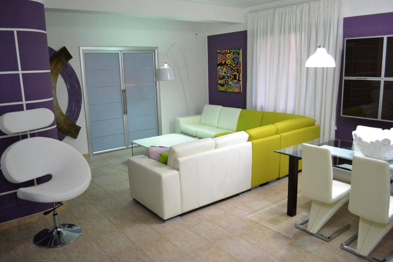 Villa - Beach Front in Patti, Province de Messina