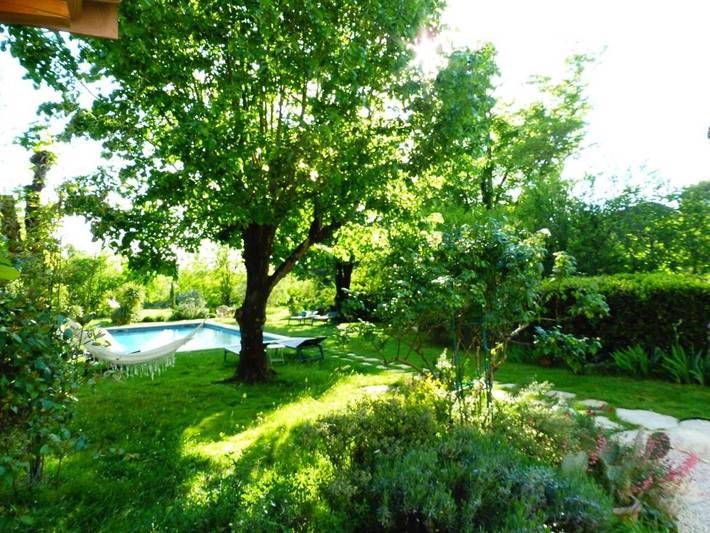 Maison d’hôte pour 2 personnes, avec jardin ainsi que vue et piscine à Grospierres - 3