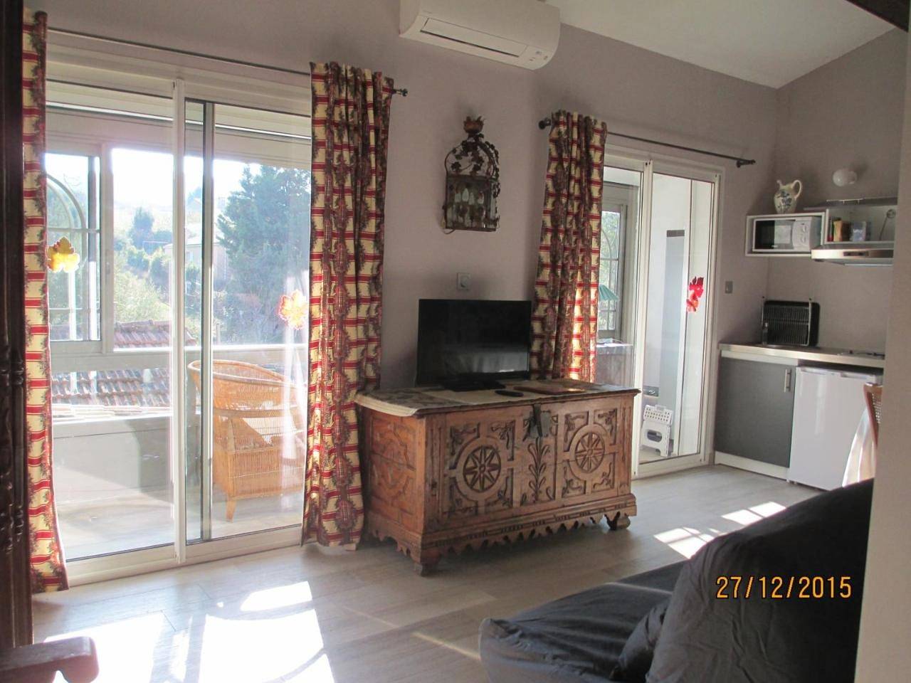 Appartement entier, Apartment with Garden View in Pomas, Région de Limoux
