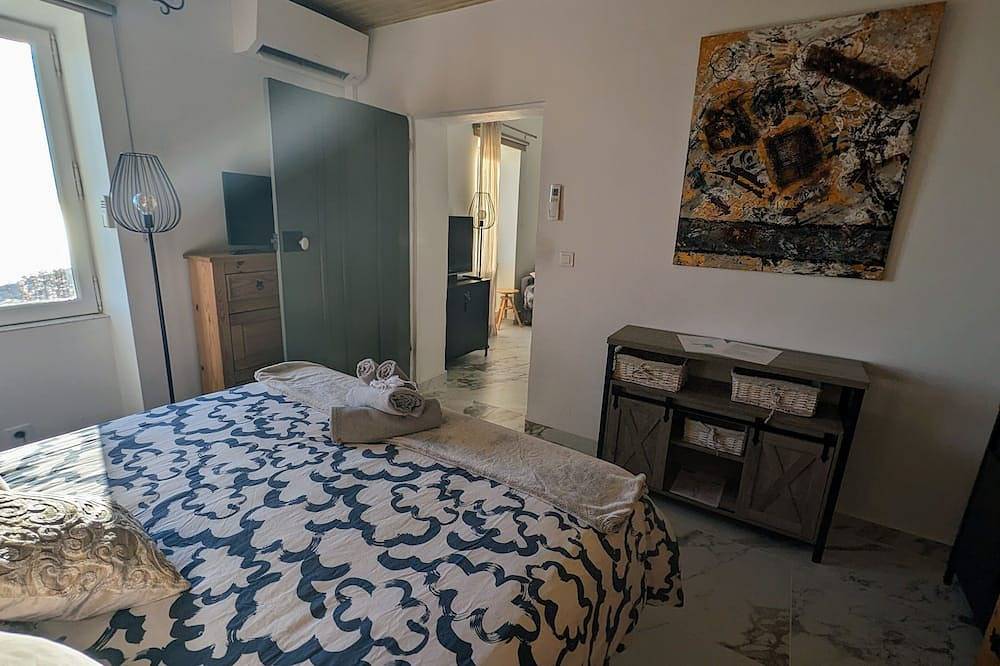 Appartamento intero, \"Apartment L'Amandier, Superb sea view at Mas d'Angeline!\" in Beausoleil, Nizza e dintorni