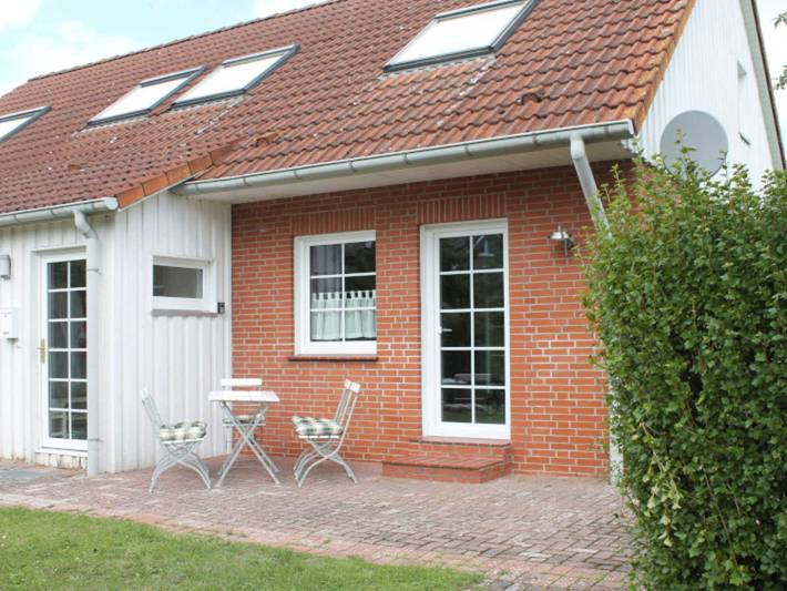 Ferienpark für 5 Personen, mit Terrasse und Garten in Lütow