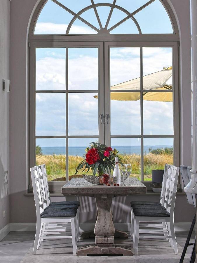 Villa für 8 Personen, mit Seeblick und Ausblick sowie Garten und Sauna, mit Haustier auf der Halbinsel Mönchgut - 3