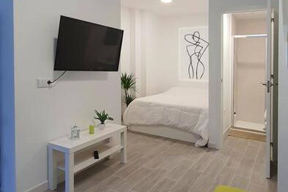 Apartamento entero, Suite by Hawkins Exterior 1B in Algeciras, Costa de la Luz