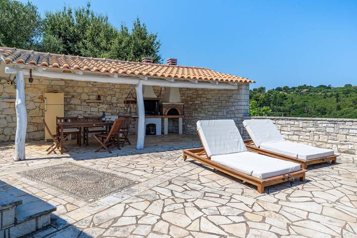 Villa 'Iremia Antipaxos' mit Meerblick, Wlan und Klimaanlage in Andipaxos