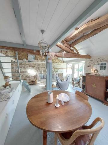 Gîte pour 2 personnes, avec jardin et vue, animaux acceptés à La Chapelle-Thémer