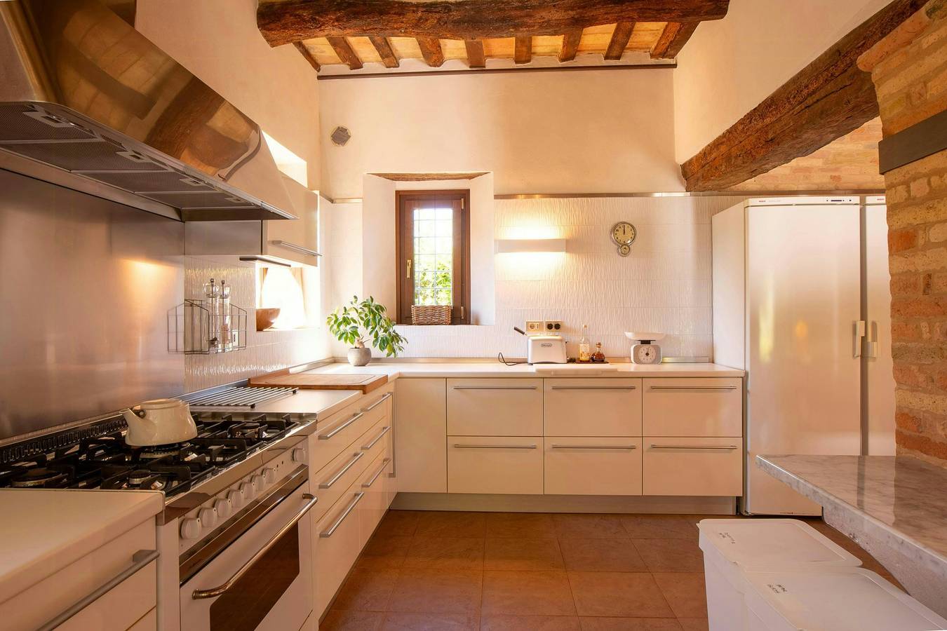 Villa mit Sauna zwischen Hügeln und dem Dorf Ostra in Ostra, Ancona Provinz