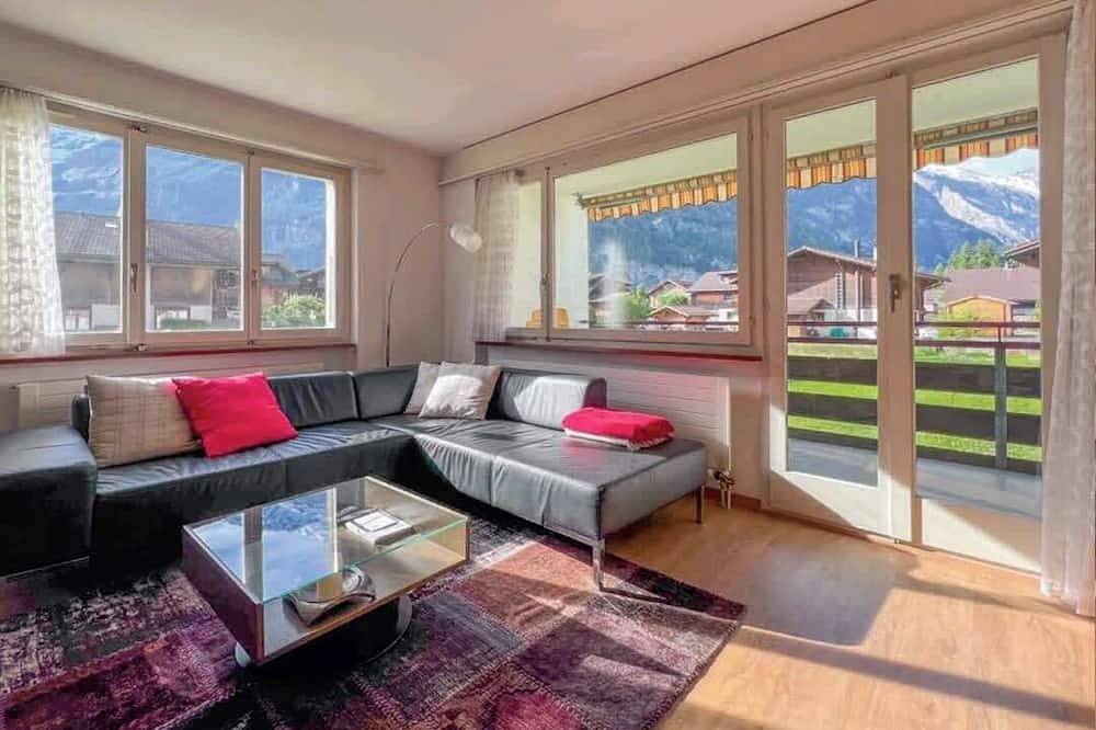 Ganze Wohnung, Mit Bergsicht & Balkon | Küche | Parkplatz | Wlan in Kandersteg, Frutigen - Lenk - Adelboden
