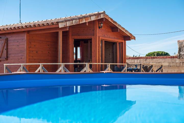 Acogedora Casa las Tres Hermanas, de madera y rodeada de naturaleza in Conil de la Frontera, Costa de la Luz