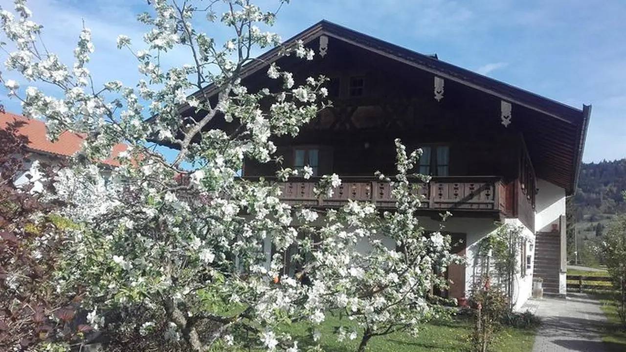 Ganze Ferienwohnung, Ferienwohnung für 2 Personen (41 m²) in Oberammergau in Oberammergau, Bayerische Alpen
