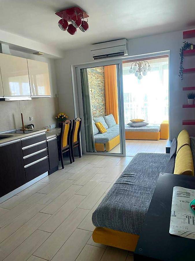 Apartament wakacyjny dla 4 osób, z widok i balkon w Primorsko