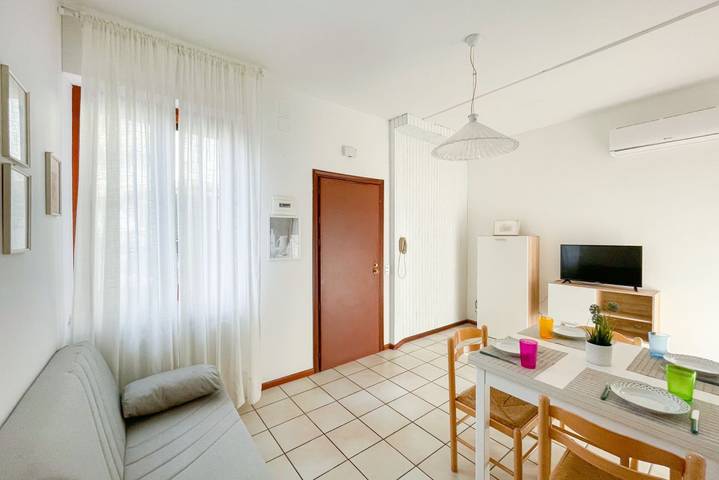 Gîte pour 4 personnes, avec jardin à Pineto - 2