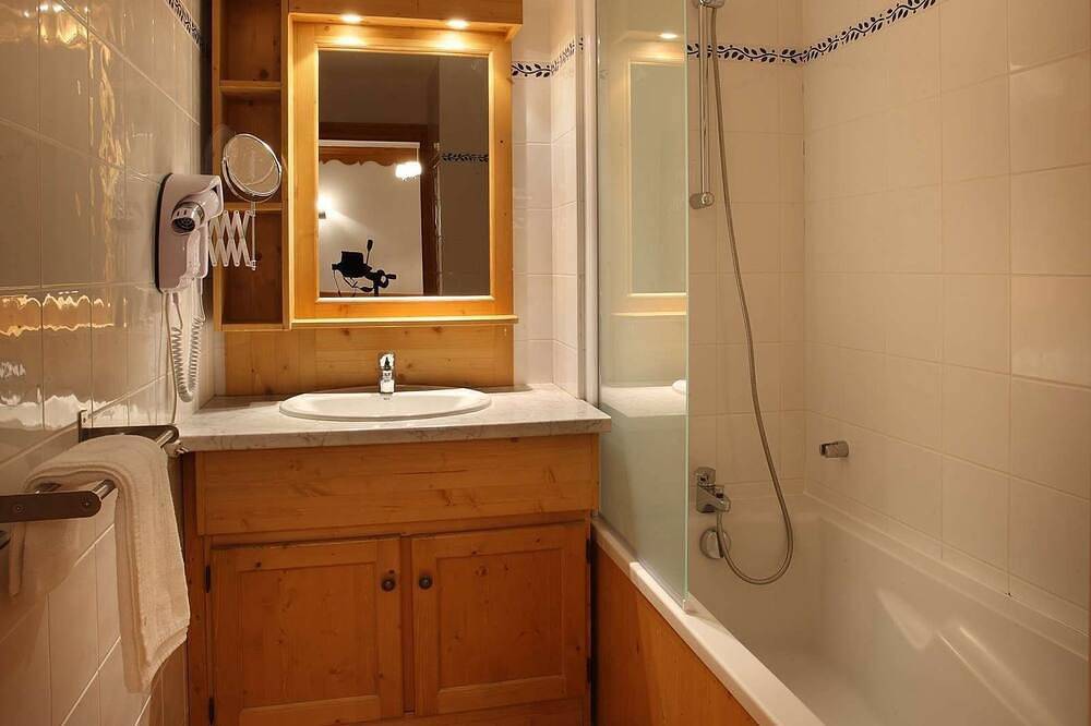 Ganze Wohnung, Accès piscine + sauna | Appartement de montagne, Esf in 50m Entfernung in Oz, Nationalpark Écrins