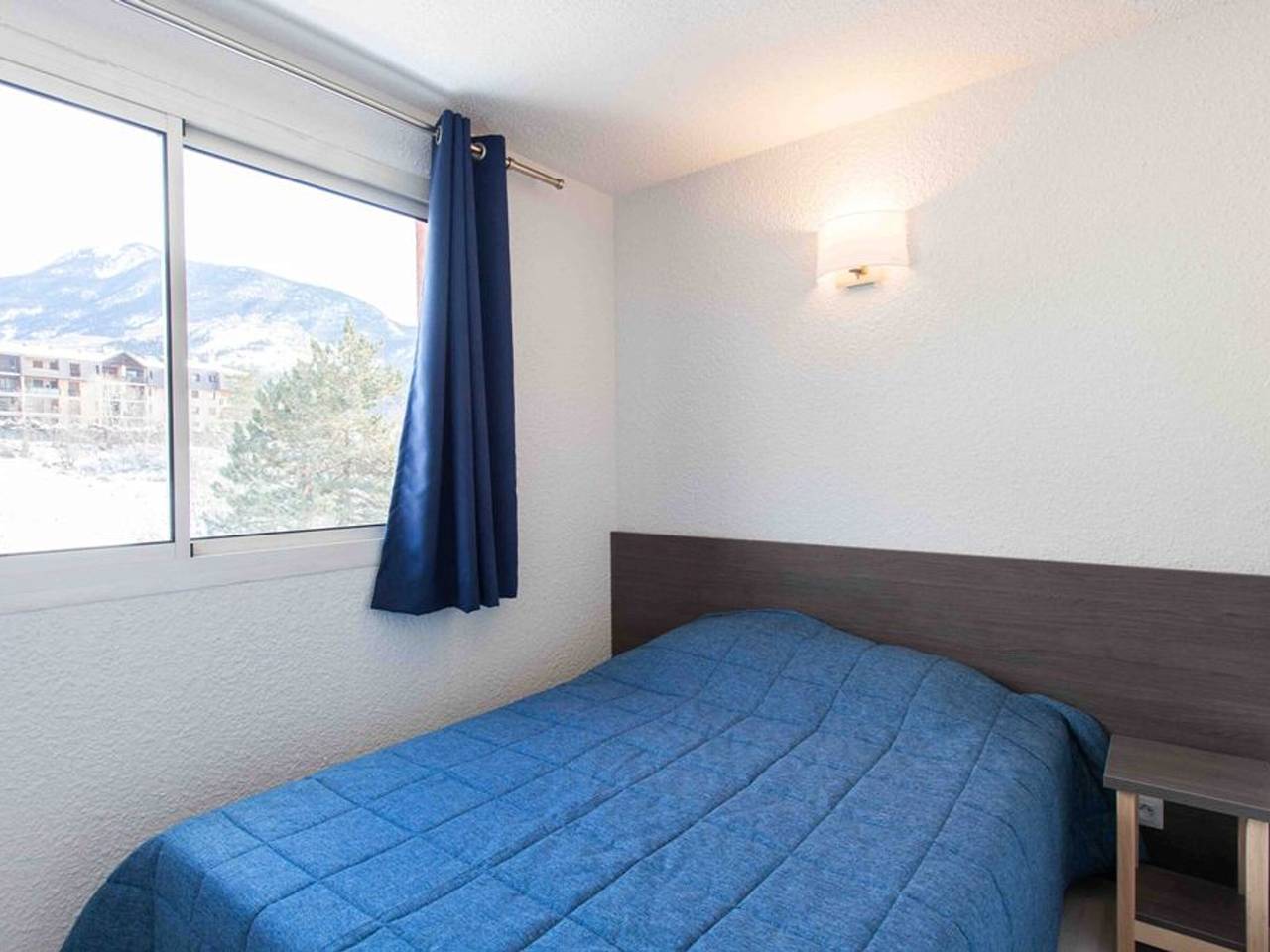 Appartement entier, Appartement rénové, proche des pistes, au centre-ville avec casier à skis in Briançon, Serre Chevalier