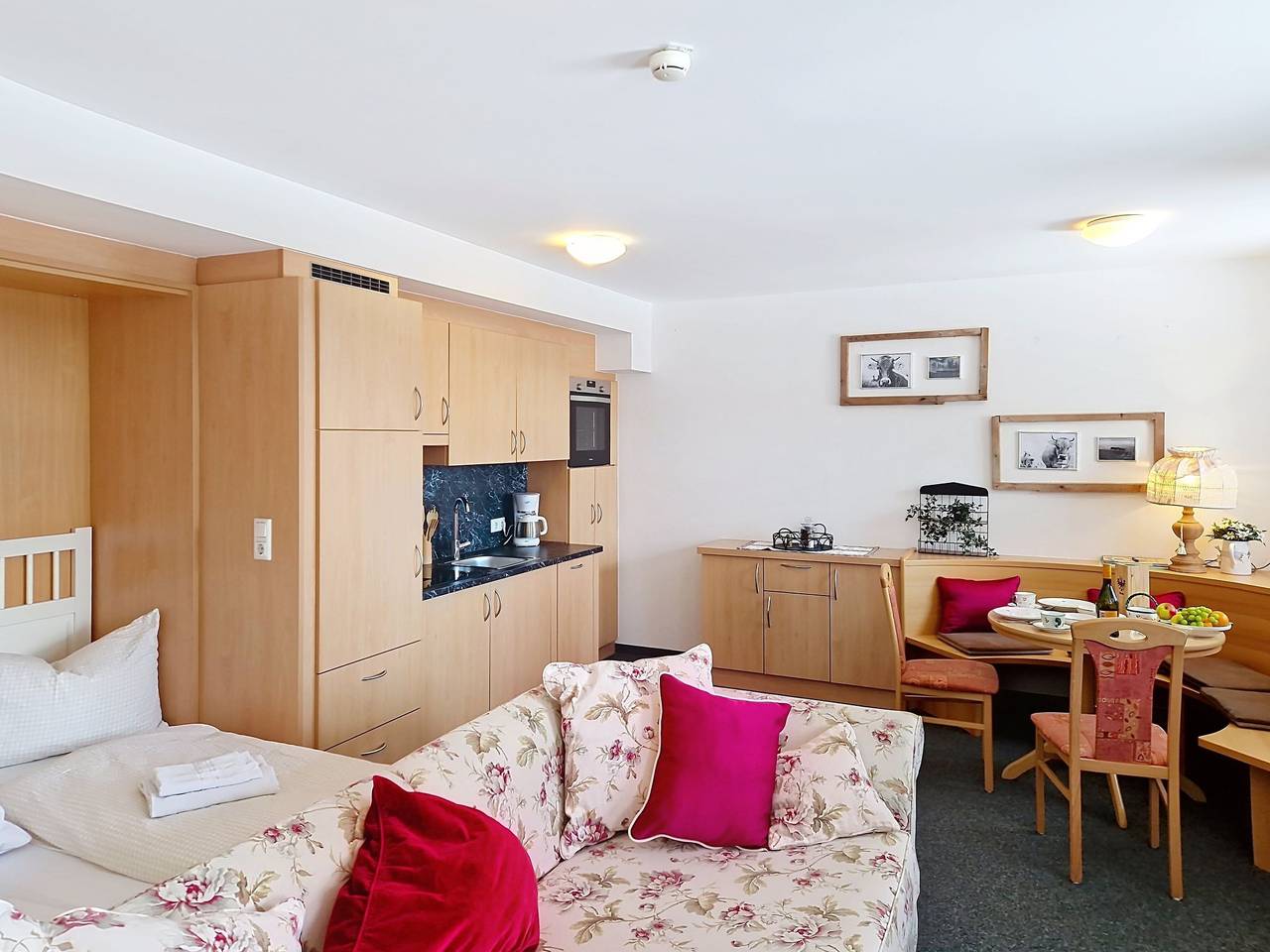 Ganze Wohnung, Naviser Hütte in Tuxer Alpen, Navis