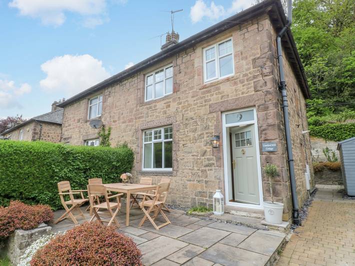 Log cabin for 6 people in Bakewell