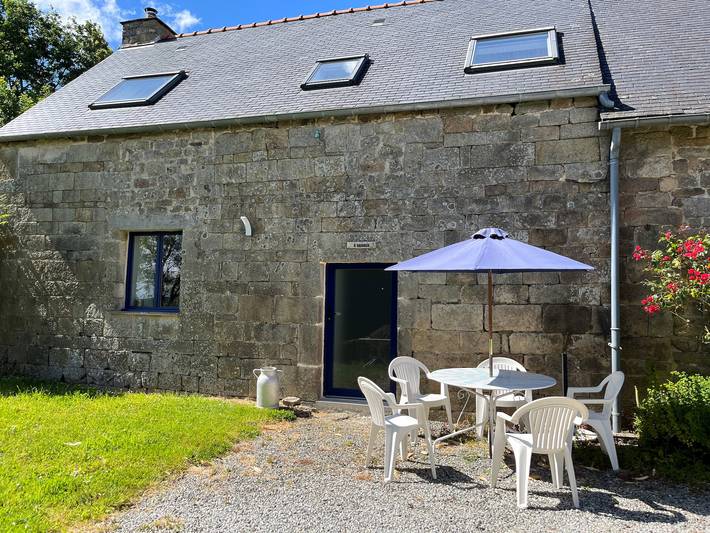 Gîte pour 5 personnes, avec piscine, adapté aux familles