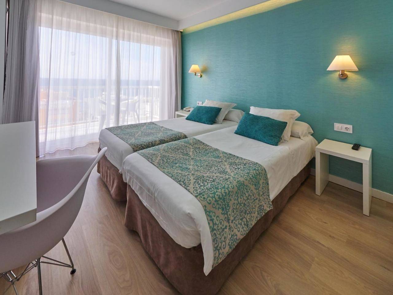 Hôtel pour 10 personnes avec terrasse in Can Pastilla, Palma de Majorque