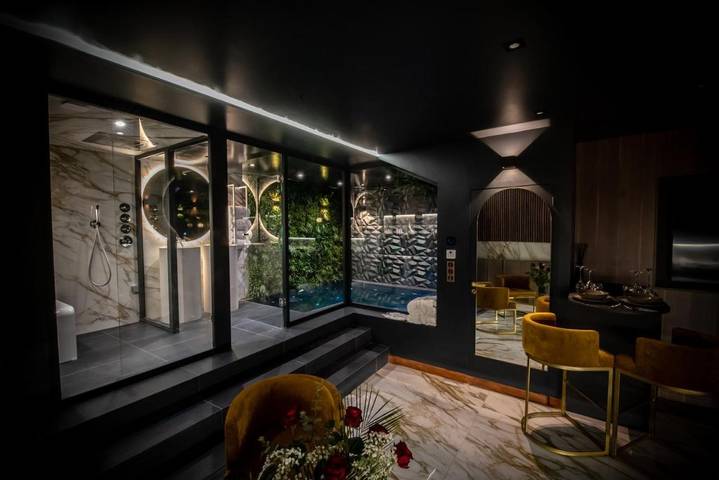 Chambre d’hôte pour 2 personnes, avec sauna ainsi que jacuzzi et piscine à Martigues - 2